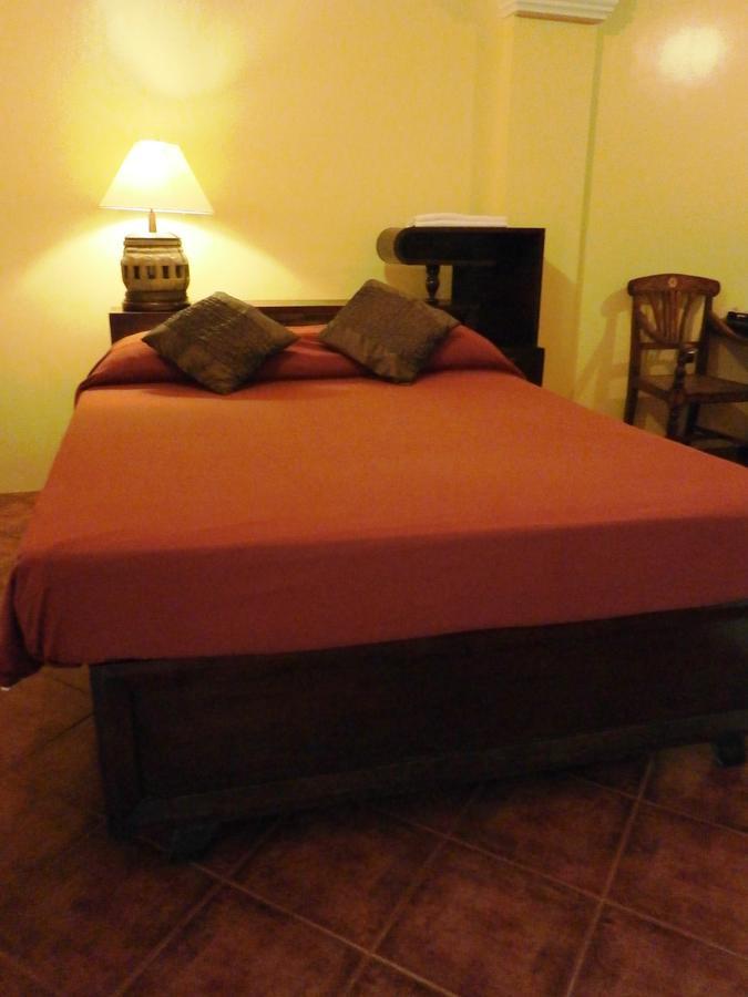 True Home Hotel Balabag  Quarto foto